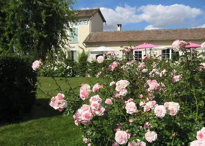 Dans Ancienne Corps De Ferme D *